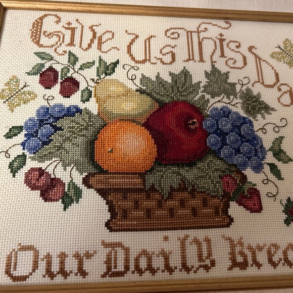 Cross stitched fruit basket with apples, grapes, oranges and leaves. - Picture 3 of 5